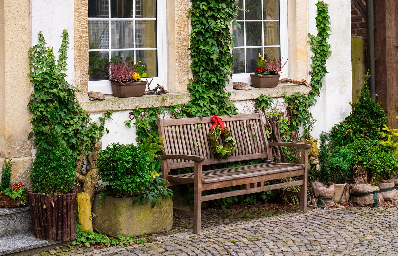 The Secret Gardens of England’s Cotswolds